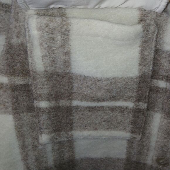 H&M Woven Flannel Button Front Shacket Sz M White Beige Plaid Pockets Oversized - Picture 10 of 14